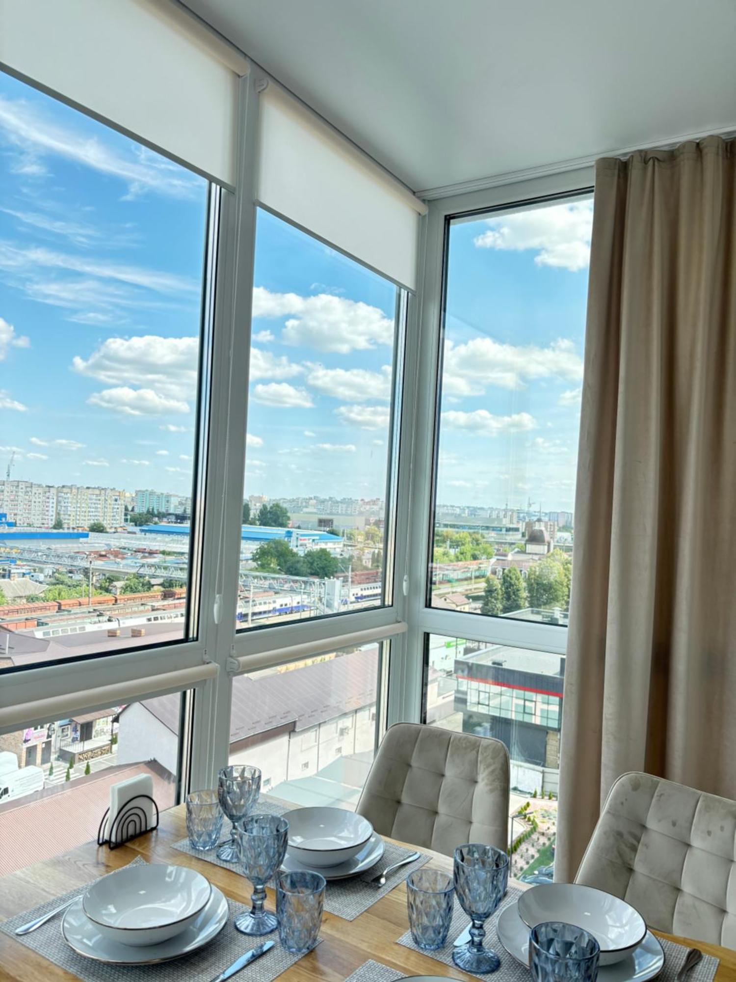 Dream Town Apartaments Біля Залізничного Вокзалу 루치크 외부 사진